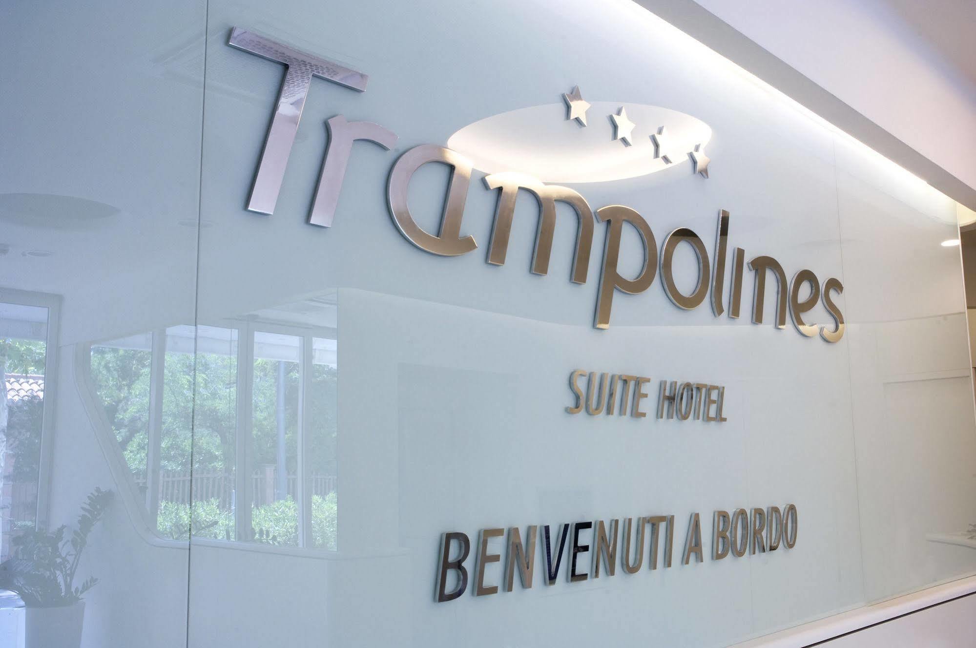 Trampolines Suite Hotel Риччоне Экстерьер фото